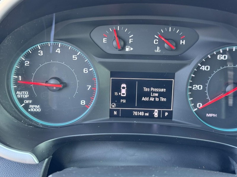 Chevrolet Malibu Vehicle Image 18