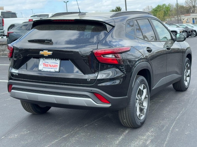 Chevrolet Trax Vehicle Image 04