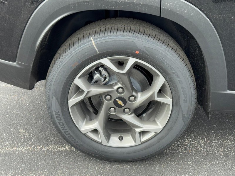 Chevrolet Trax Vehicle Image 05