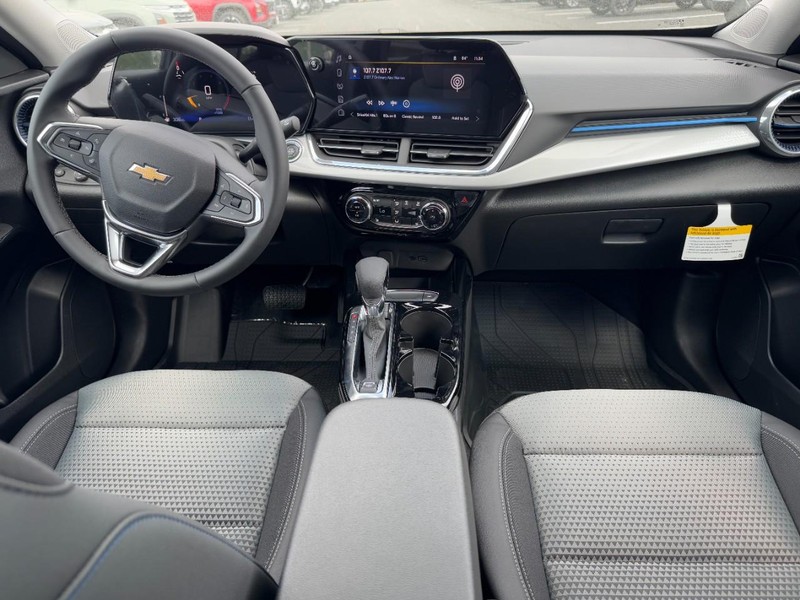 Chevrolet Trax Vehicle Image 07