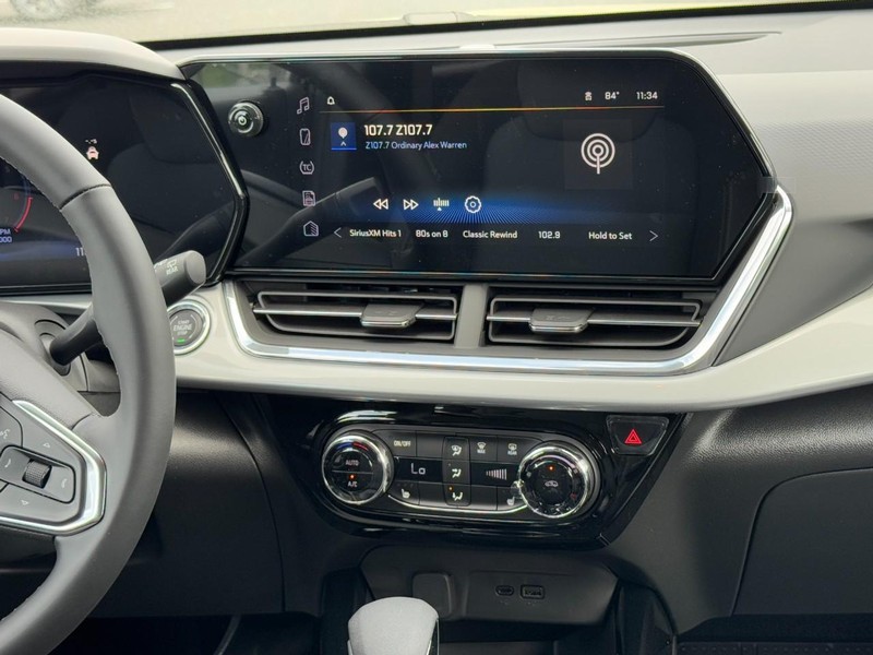 Chevrolet Trax Vehicle Image 09