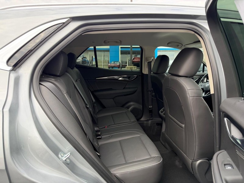 Buick Envision Vehicle Full-screen Gallery Image 10