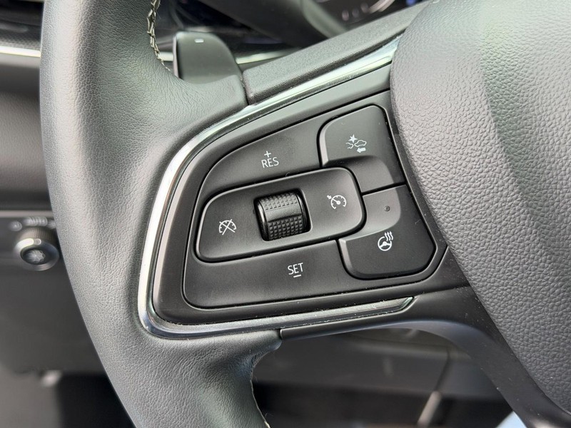 Buick Envision Vehicle Full-screen Gallery Image 16