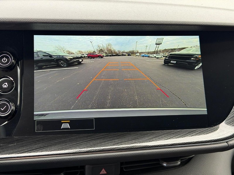 Buick Envision Vehicle Full-screen Gallery Image 19