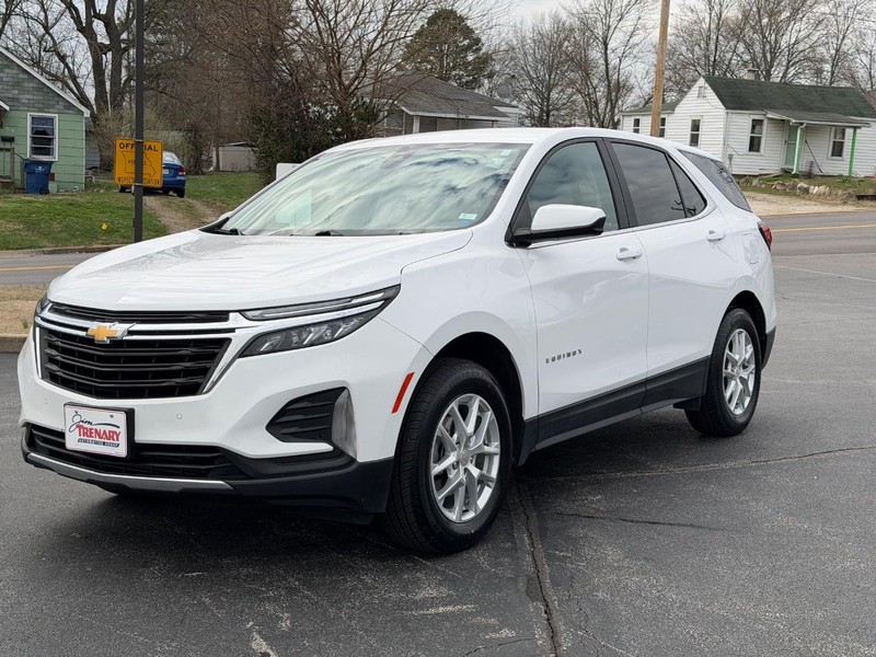 Chevrolet Equinox Vehicle Full-screen Gallery Image 08