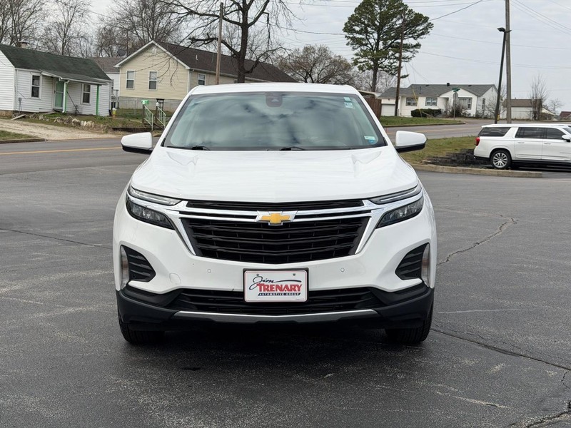 Chevrolet Equinox Vehicle Full-screen Gallery Image 09