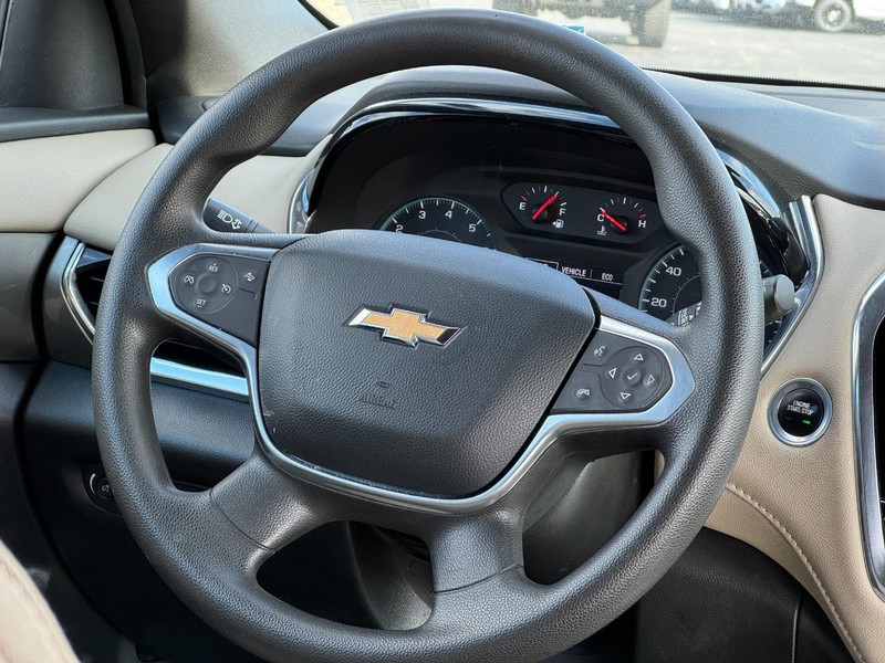 Chevrolet Traverse Vehicle Image 13