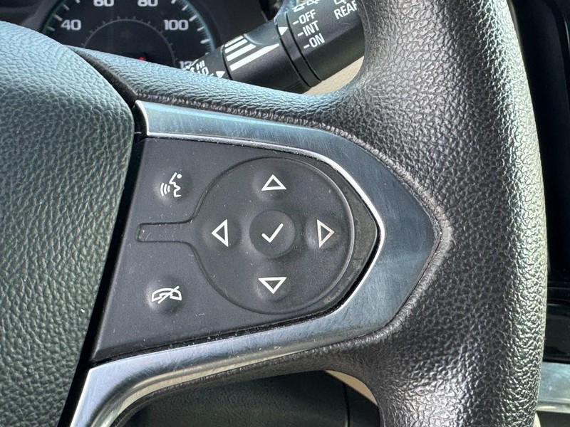 Chevrolet Traverse Vehicle Image 19