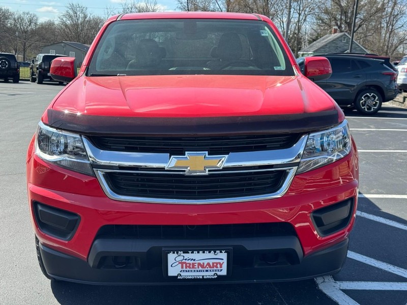 Chevrolet Colorado Vehicle Full-screen Gallery Image 09