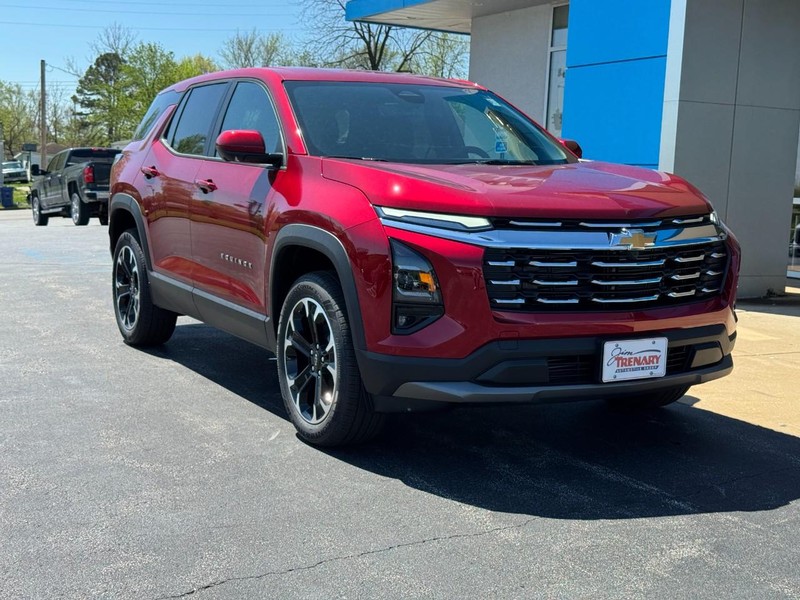 Chevrolet Equinox Vehicle Image 02