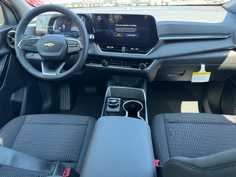 Chevrolet Equinox Vehicle Image 07