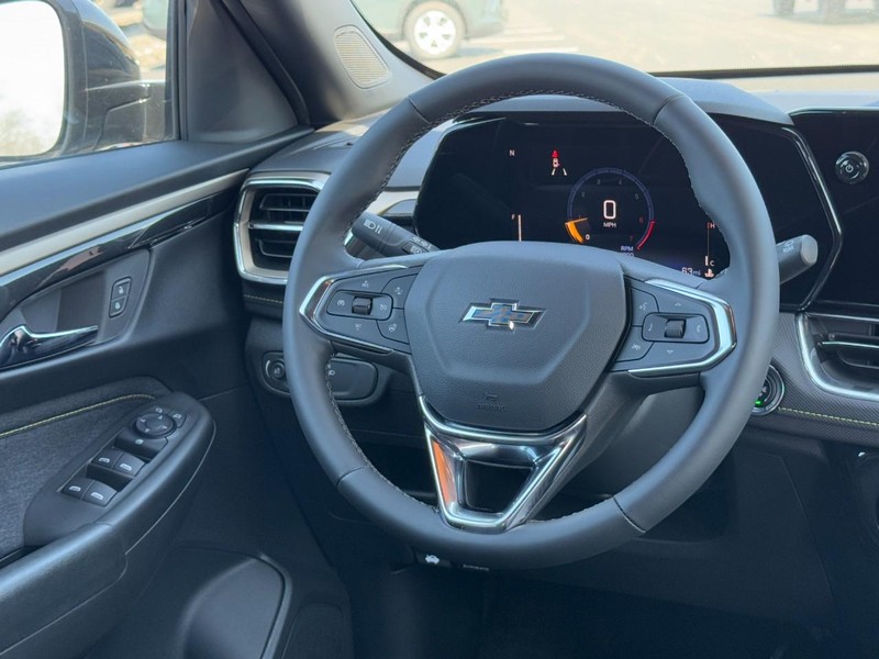 Chevrolet TrailBlazer Vehicle Image 08