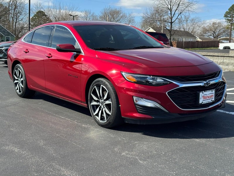 Chevrolet Malibu Vehicle Full-screen Gallery Image 02