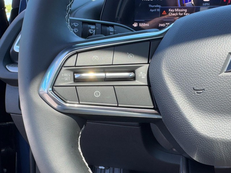 Chevrolet Traverse Vehicle Image 12