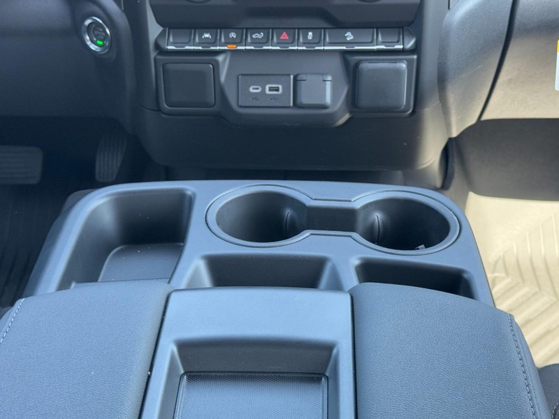 Chevrolet Silverado 1500 Vehicle Image 10