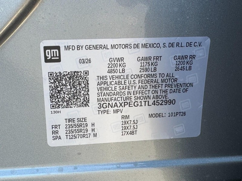 Chevrolet Equinox Vehicle Image 16