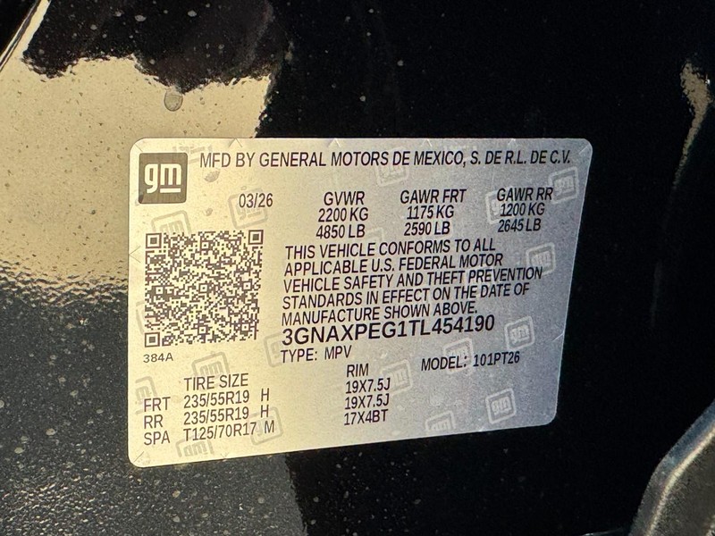 Chevrolet Equinox Vehicle Image 16