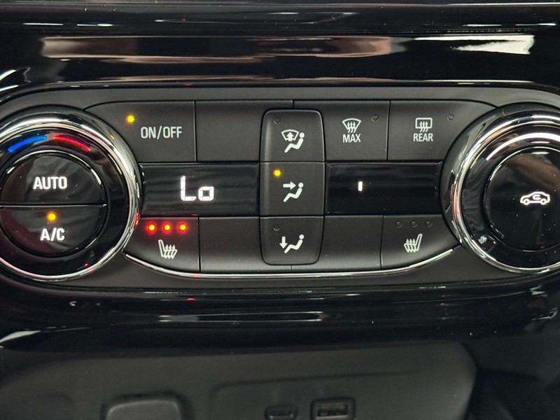 Chevrolet Trax Vehicle Image 13