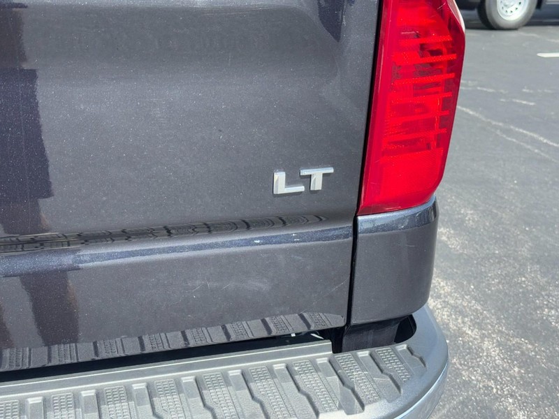 Chevrolet Silverado 1500 Vehicle Image 04