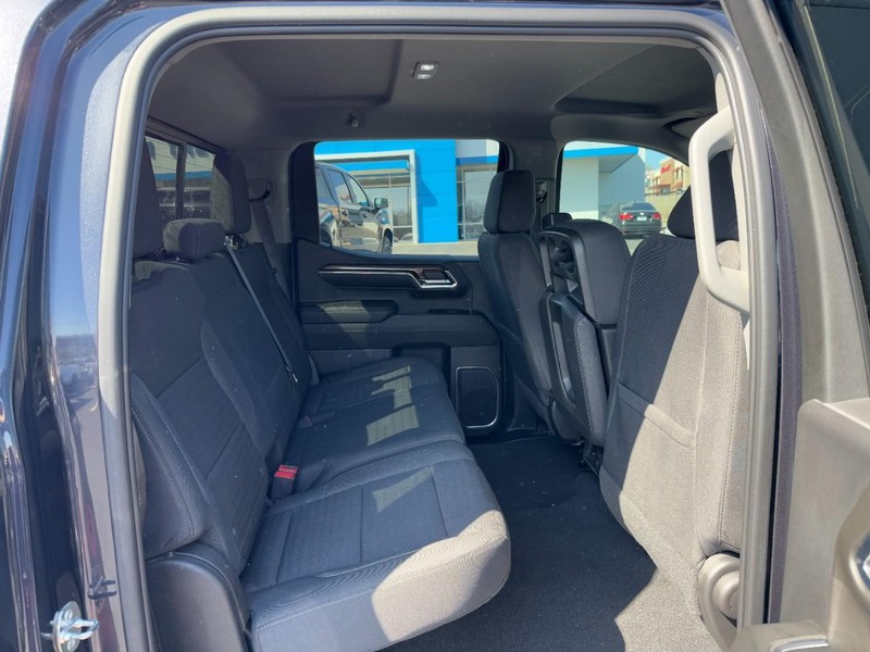 Chevrolet Silverado 1500 Vehicle Image 11