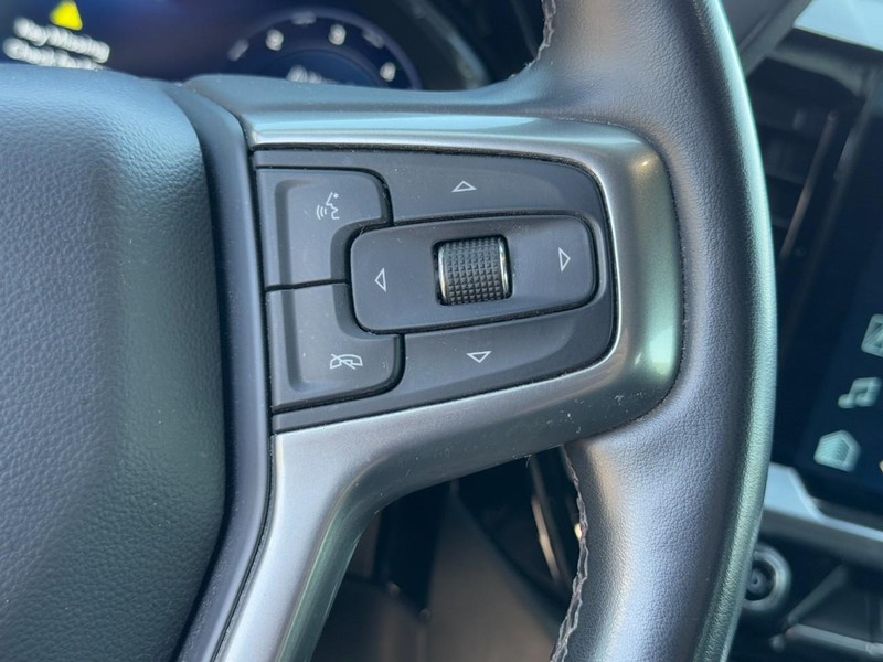 Chevrolet Silverado 1500 Vehicle Image 18