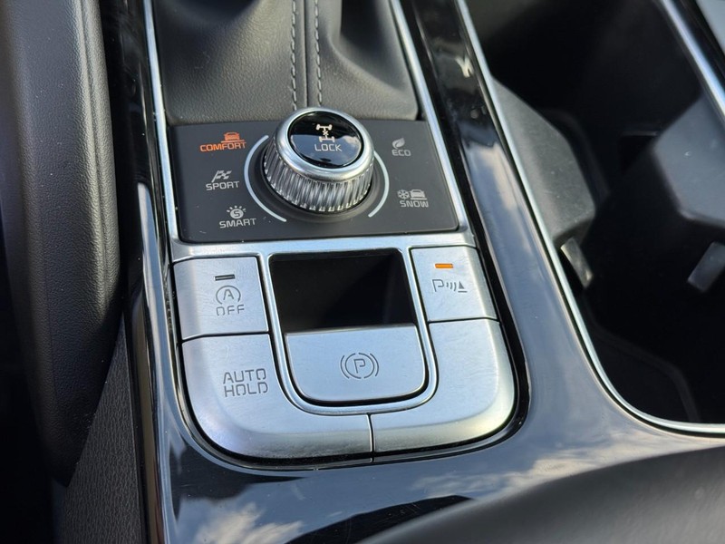 Kia Telluride Vehicle Image 24