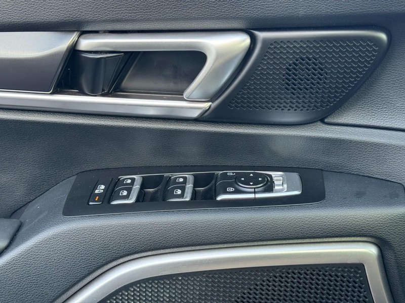 Kia Telluride Vehicle Image 25