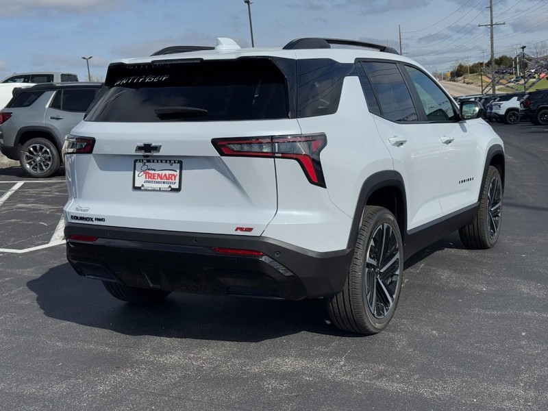 Chevrolet Equinox Vehicle Image 04