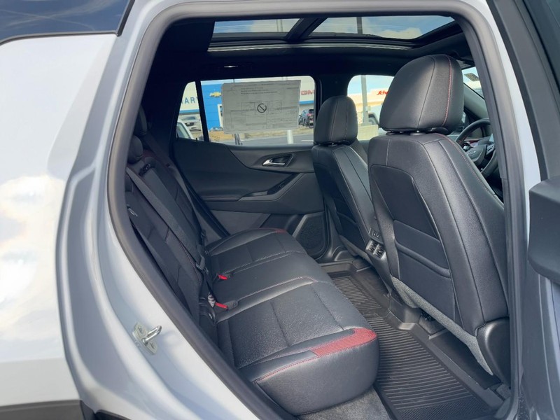 Chevrolet Equinox Vehicle Image 06