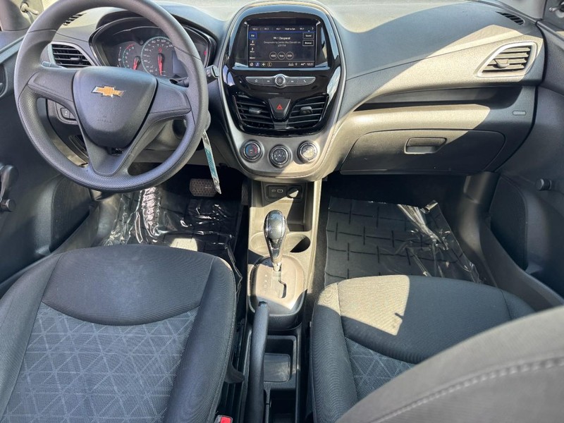 Chevrolet Spark Vehicle Image 10