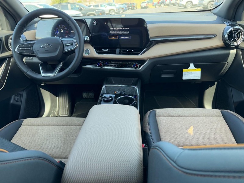 Chevrolet Equinox Vehicle Image 07