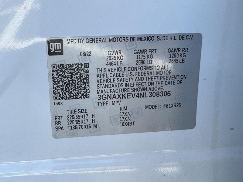 Chevrolet Equinox Vehicle Image 24