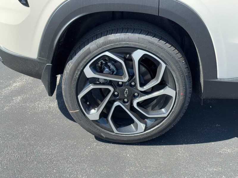 Chevrolet Trax Vehicle Image 05
