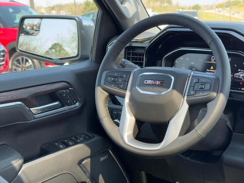 GMC Sierra 1500 Vehicle Image 09