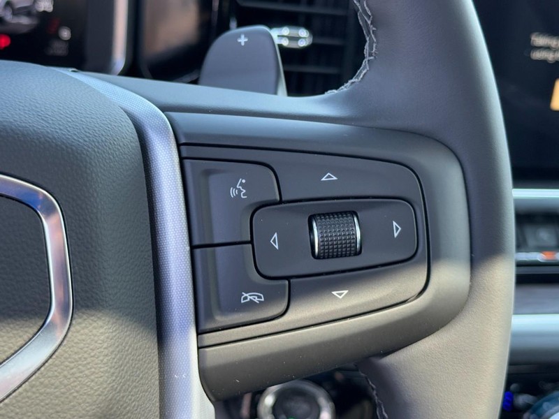 GMC Sierra 1500 Vehicle Image 14