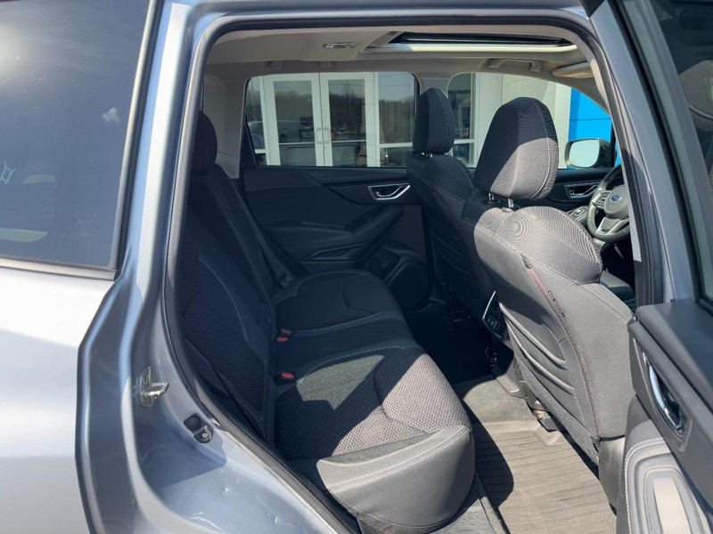 Subaru Forester Vehicle Image 10
