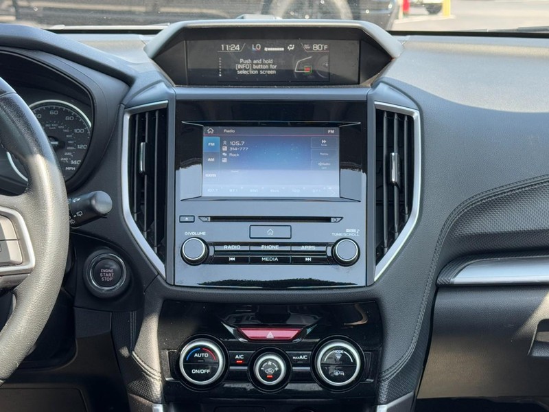 Subaru Forester Vehicle Image 14