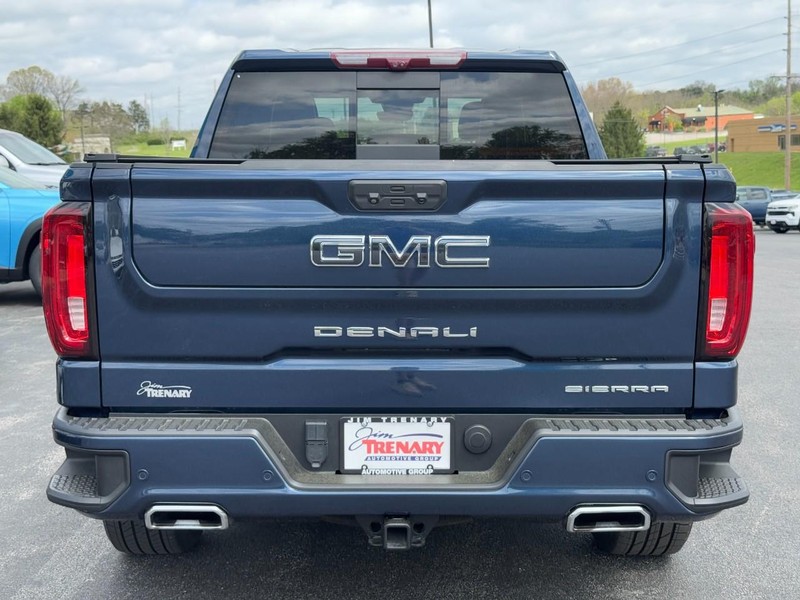 GMC Sierra 1500 Vehicle Full-screen Gallery Image 04