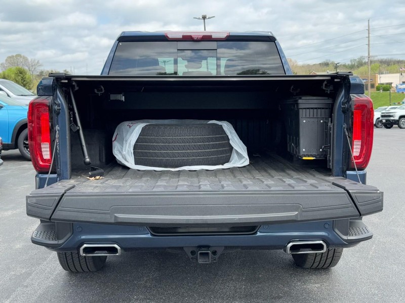 GMC Sierra 1500 Vehicle Full-screen Gallery Image 06