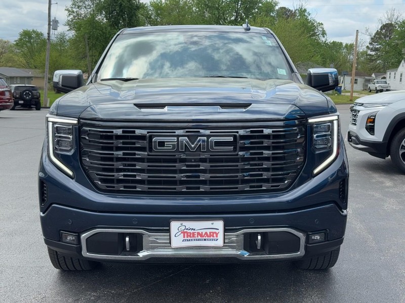 GMC Sierra 1500 Vehicle Full-screen Gallery Image 11