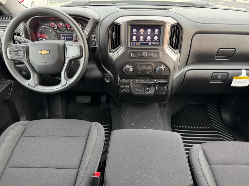 Chevrolet Silverado 2500HD Vehicle Image 07