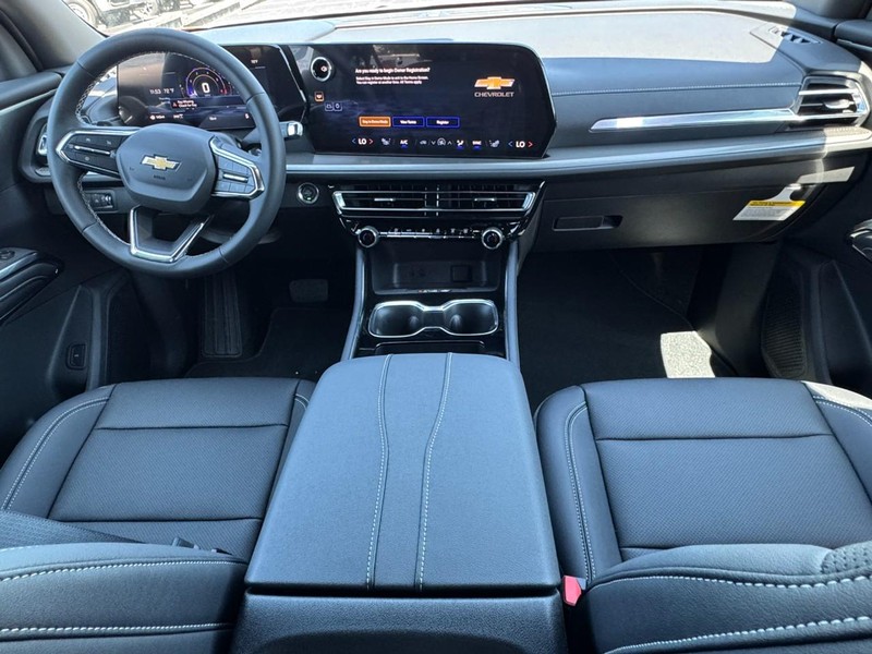 Chevrolet Traverse Vehicle Image 08