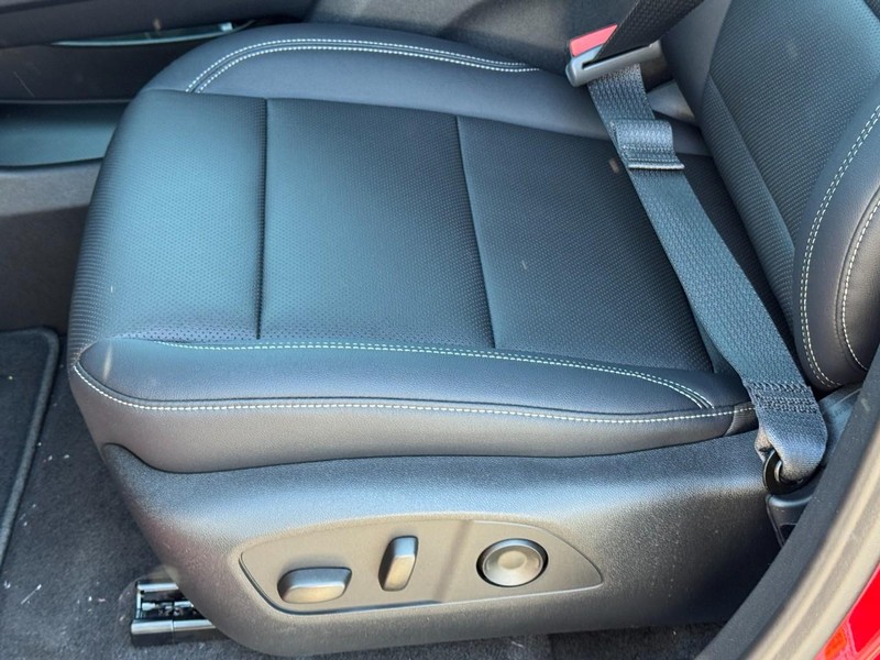 Chevrolet Traverse Vehicle Image 17