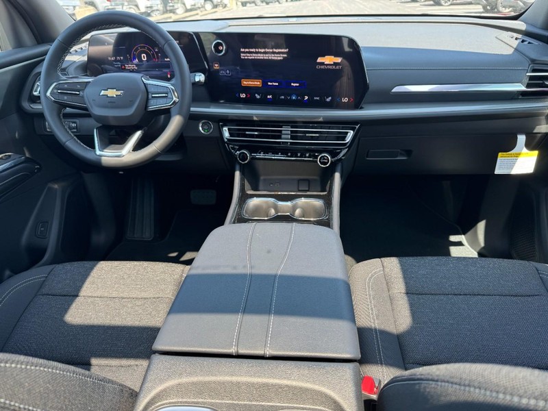Chevrolet Traverse Vehicle Image 08