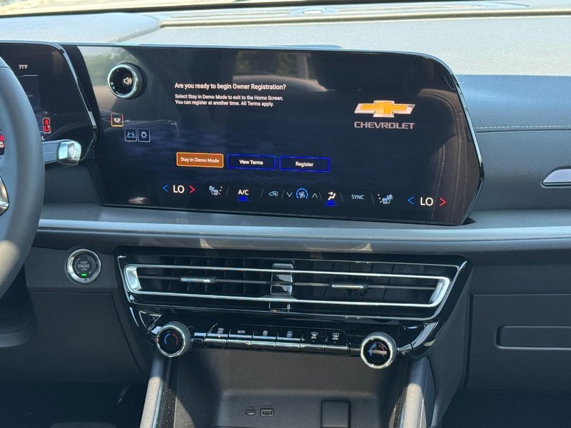 Chevrolet Traverse Vehicle Image 10