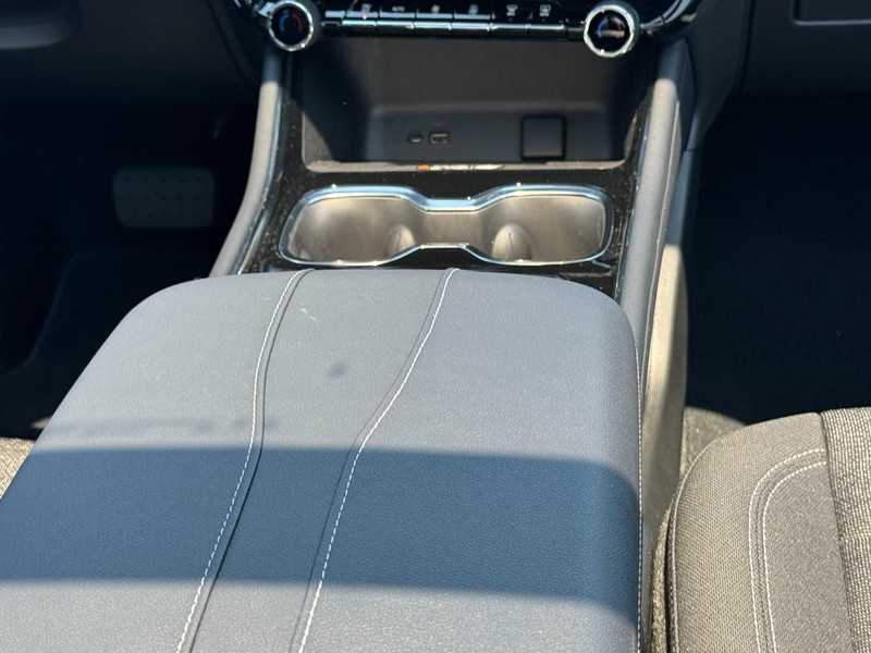 Chevrolet Traverse Vehicle Image 11
