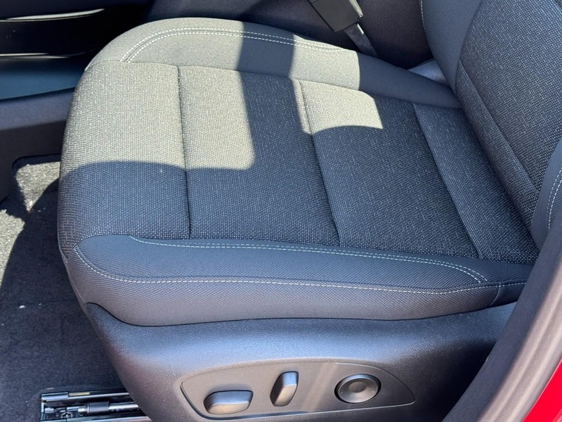 Chevrolet Traverse Vehicle Image 17