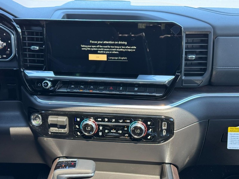 GMC Sierra 1500 Vehicle Image 09