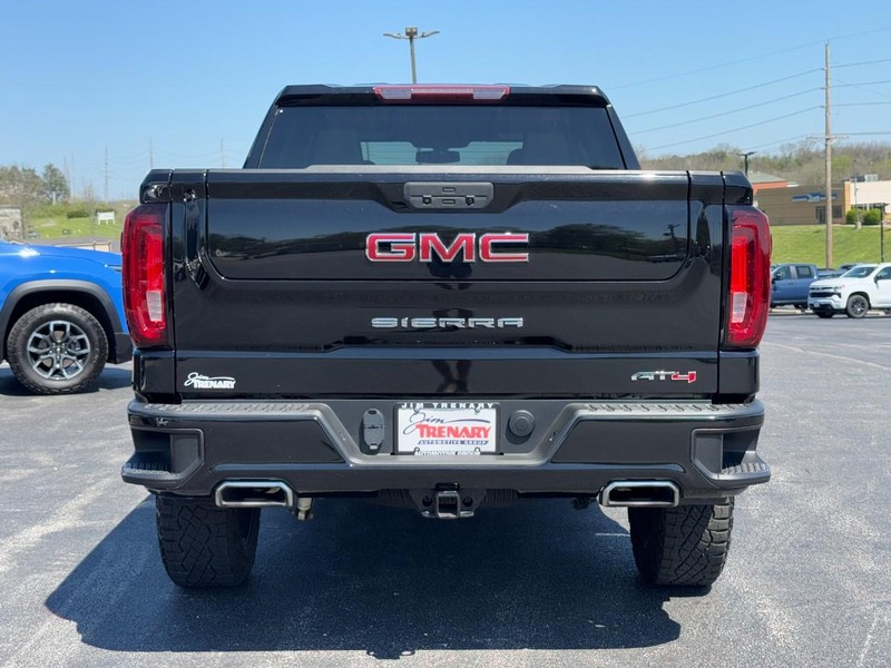 GMC Sierra 1500 Vehicle Full-screen Gallery Image 04