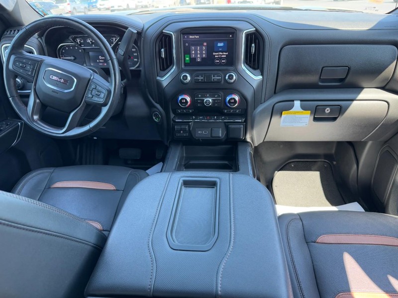 GMC Sierra 1500 Vehicle Full-screen Gallery Image 10